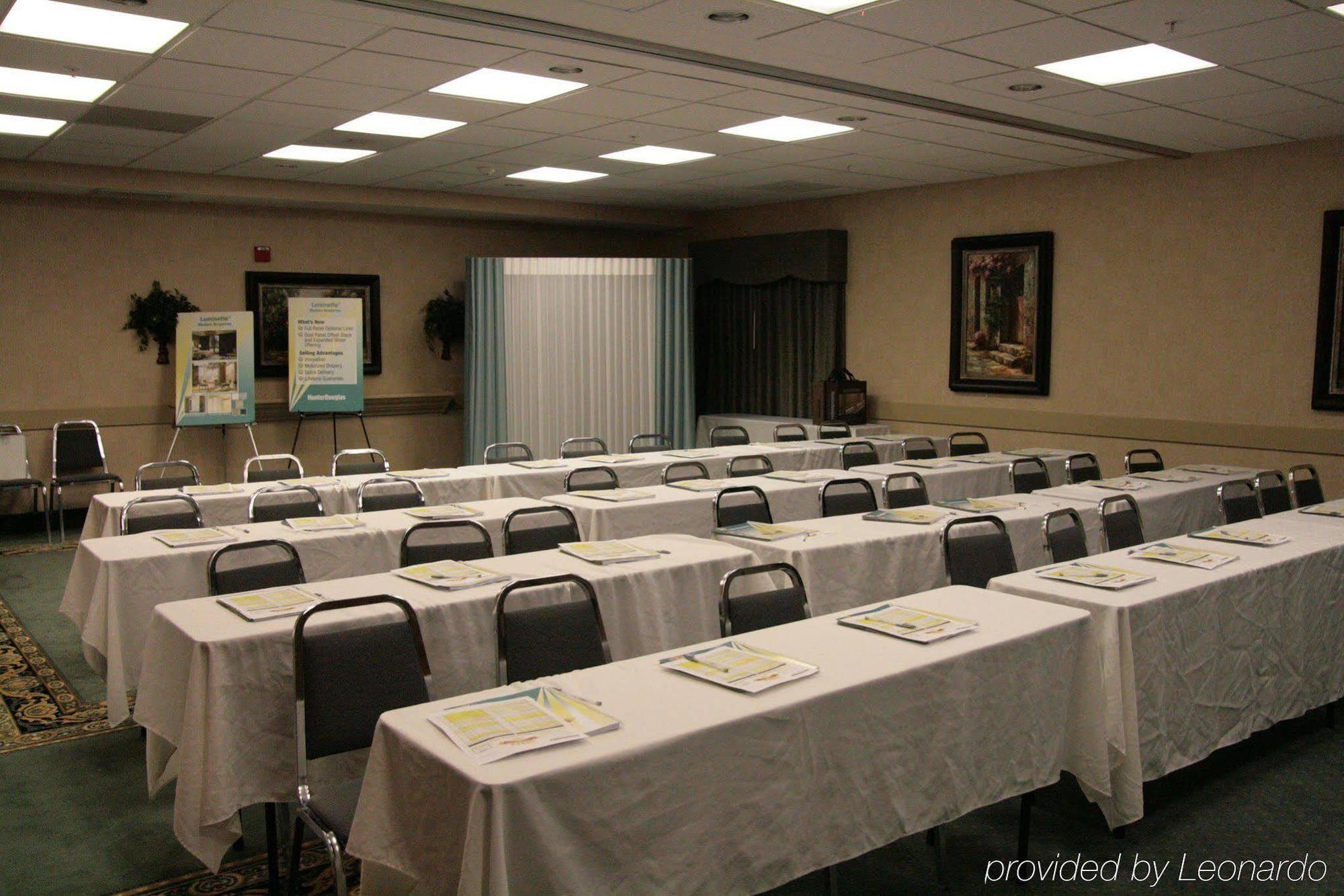 Hampton Inn & Suites Houston-Westchase Facilities photo