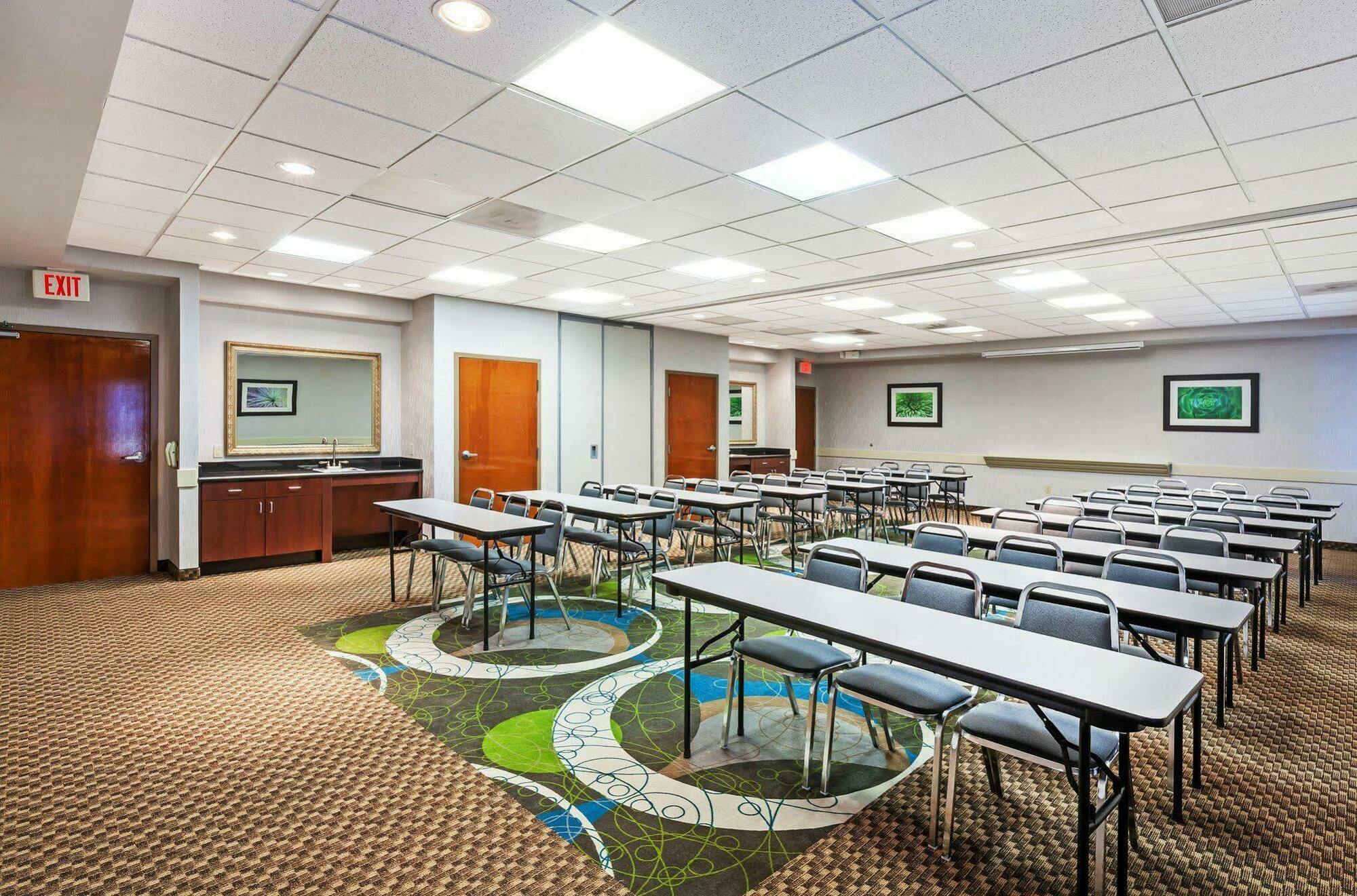 Hampton Inn & Suites Houston-Westchase Exterior photo